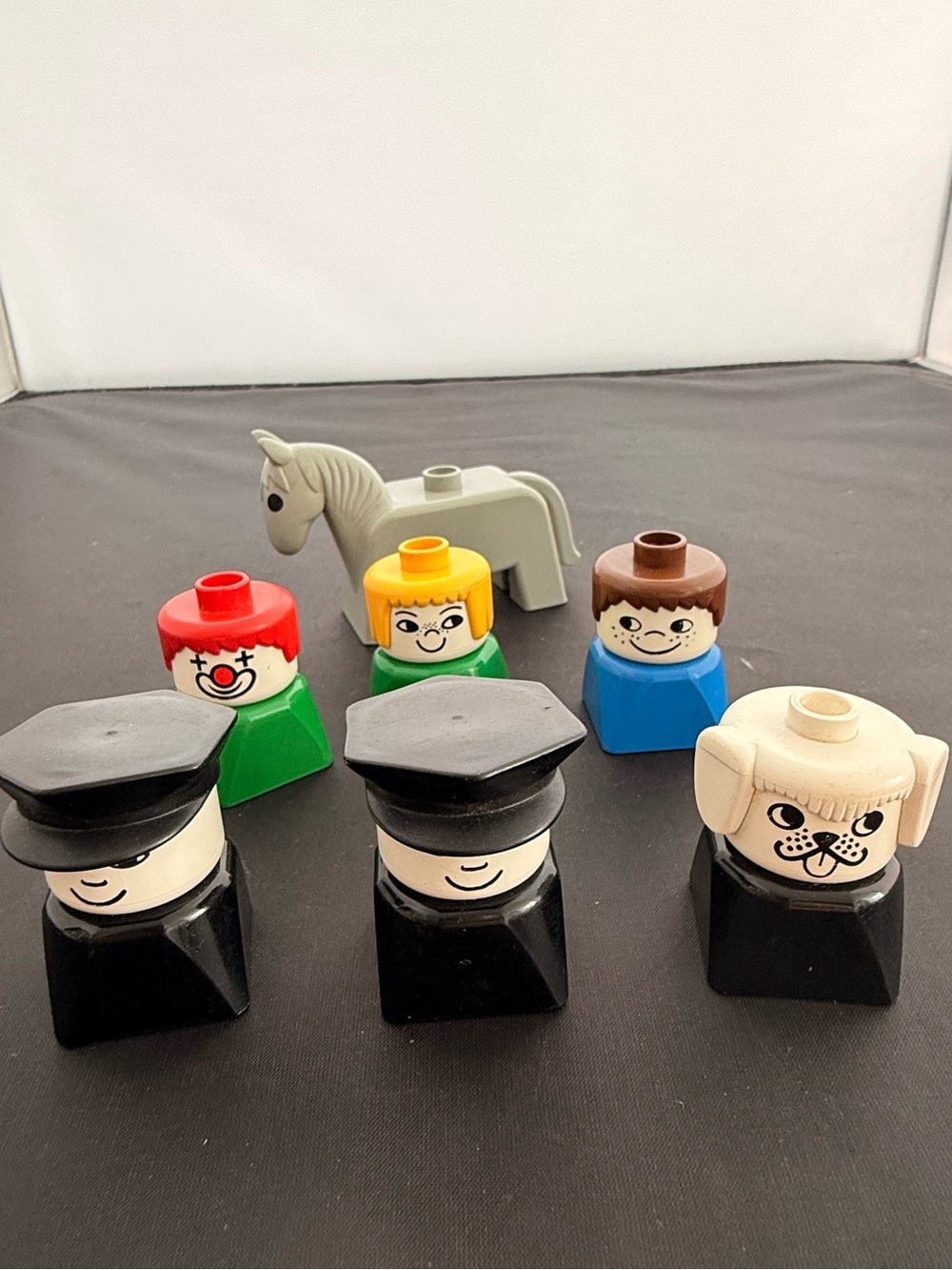 vintage LEGO Duplo square people figures